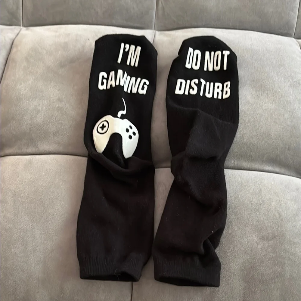 Do not disturb- Gaming Socks